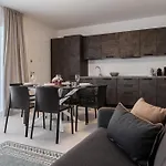 Mina Apartment *