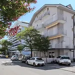 Mina Apartments